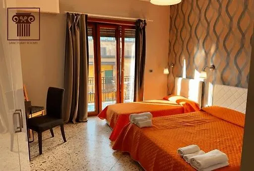 Sanctuary Rooms Pompei